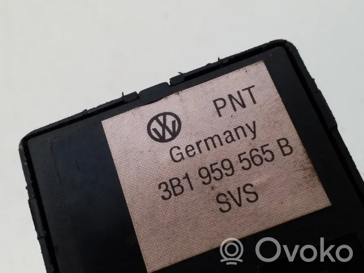 Volkswagen PASSAT B5 Przycisk regulacji lusterek bocznych 3B1959565B