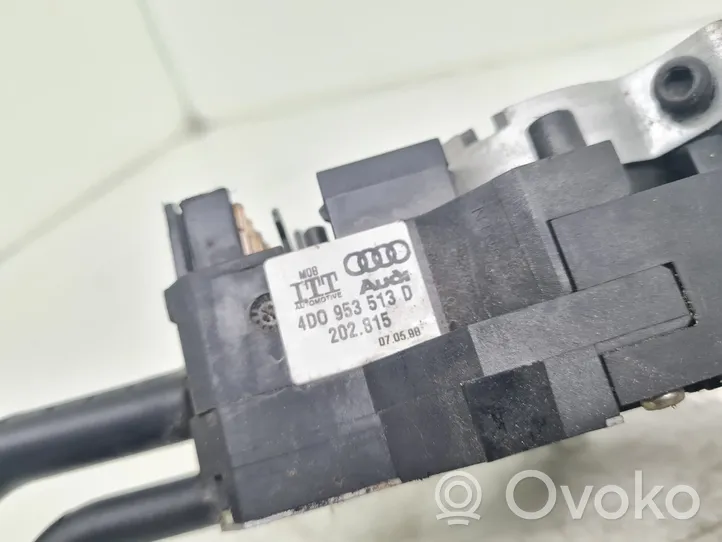 Audi A4 S4 B5 8D Leva/interruttore dell’indicatore di direzione e tergicristallo 4D0953513D