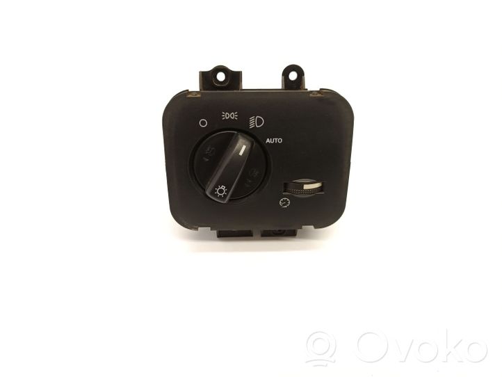 Land Rover Discovery 3 - LR3 Light switch YUD501220PVJ