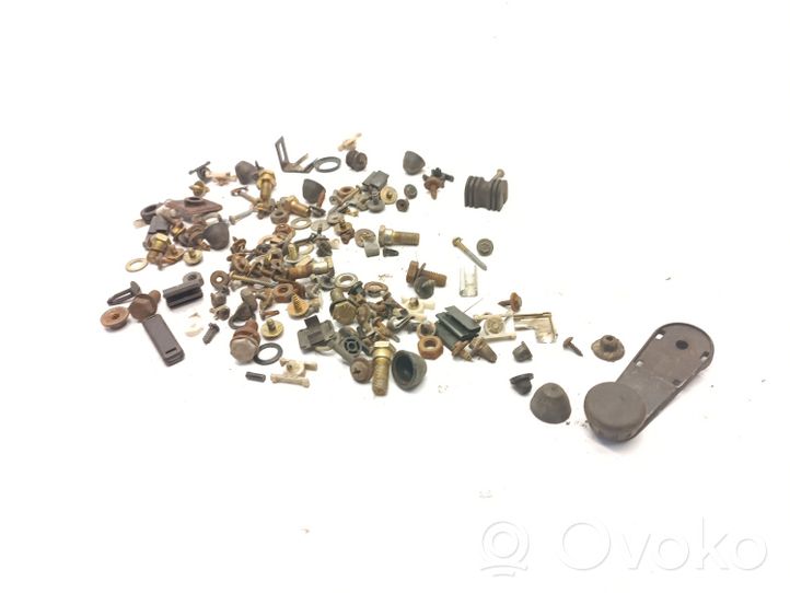 BMW 3 E30 Nuts/bolts 