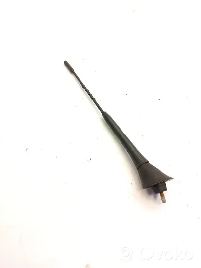 BMW 3 E46 Antena de radio 823838