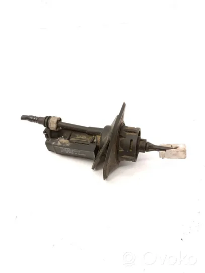 Volvo V50 Główny cylinder sprzęgła 714688726