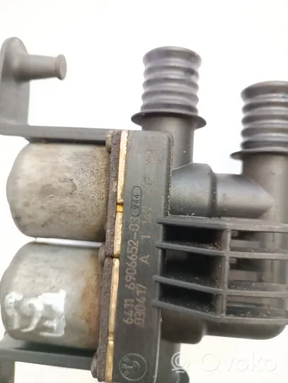 BMW 7 E65 E66 Coolant heater control valve 64116906652