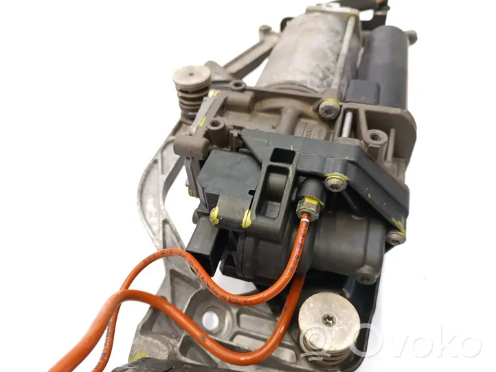 Porsche Macan Compresseur / pompe à suspension pneumatique 9J1616006D