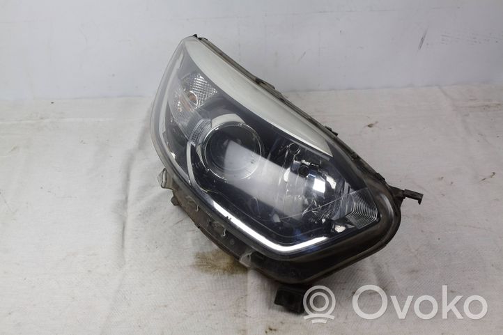 Renault Captur Lampy przednie / Komplet 260102734R