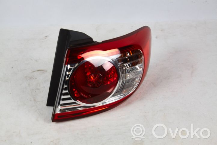 Hyundai Santa Fe Rear/tail lights 924022B520