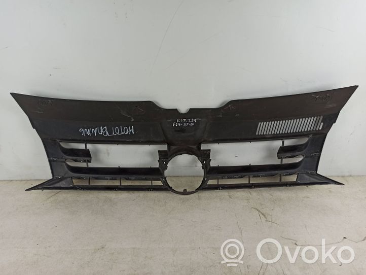 Volkswagen Multivan T5 Grille calandre supérieure de pare-chocs avant 7E5853651A