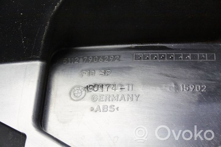 BMW 5 F10 F11 Moulure inférieure de pare-chocs arrière 51127906292