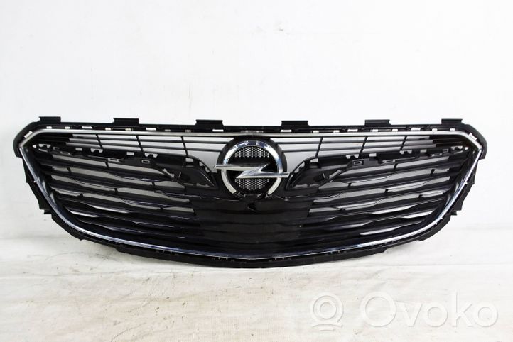 Opel Insignia A Maskownica / Grill / Atrapa górna chłodnicy 551004542