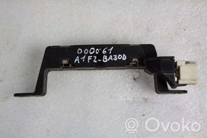 Toyota Prius (XW30) Antena GPS 8999730070