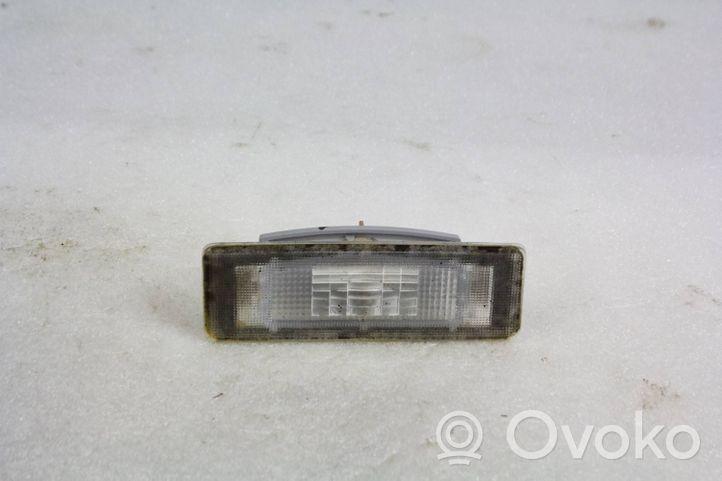 Hyundai i40 Éclairage de plaque d'immatriculation 925012G000