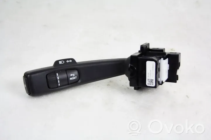 Volvo V40 Cross country Leva/interruttore dell’indicatore di direzione e tergicristallo 31456045