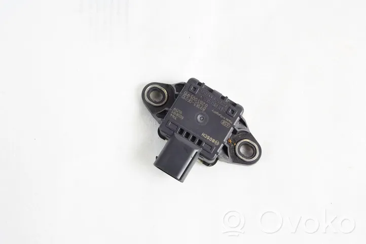 Toyota Avensis T270 Sensore di imbardata accelerazione ESP 891830F010