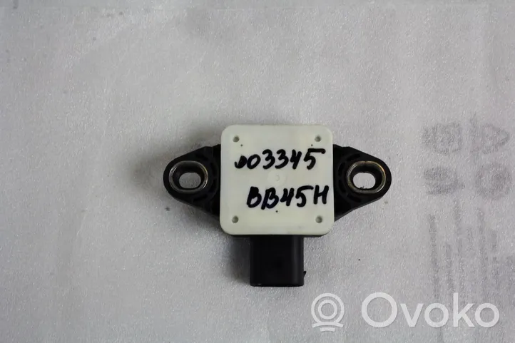 Toyota Avensis T270 Sensore di imbardata accelerazione ESP 891830F010