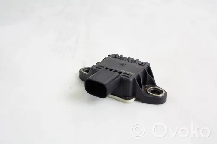 Toyota Avensis T270 Sensore di imbardata accelerazione ESP 891830F010