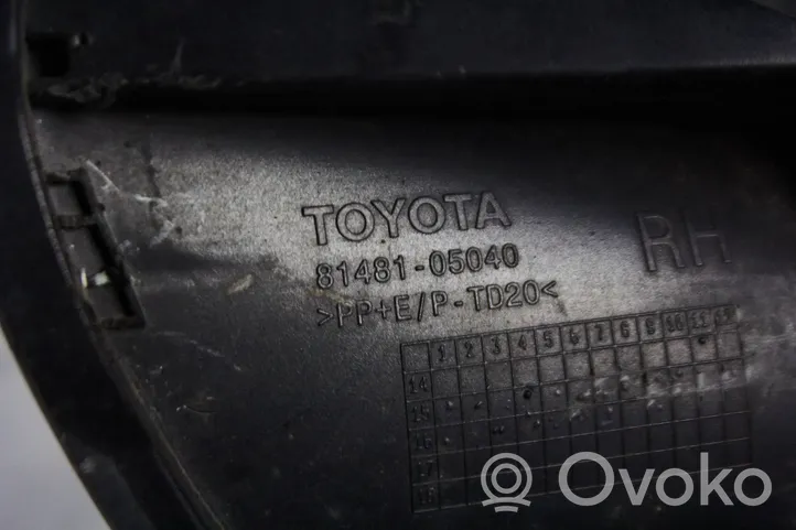 Toyota Avensis T270 Grille antibrouillard avant 8148105040