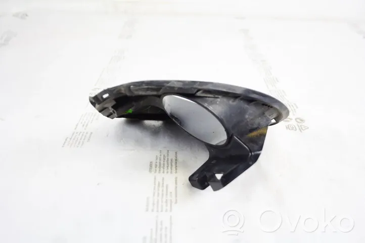 Toyota Avensis T270 Mascherina/griglia fendinebbia anteriore 8148105040