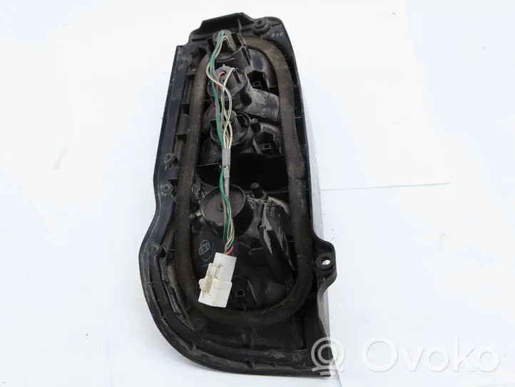 Toyota Hiace (H200) Lampa tylna 