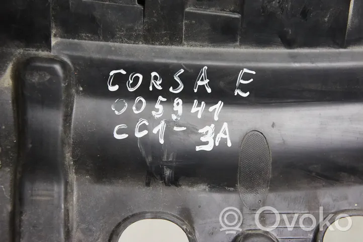 Opel Corsa E Front bumper upper radiator grill 475498858