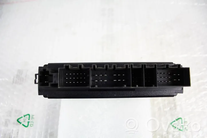 Volkswagen Touareg I Steering rack control module 7L6959257