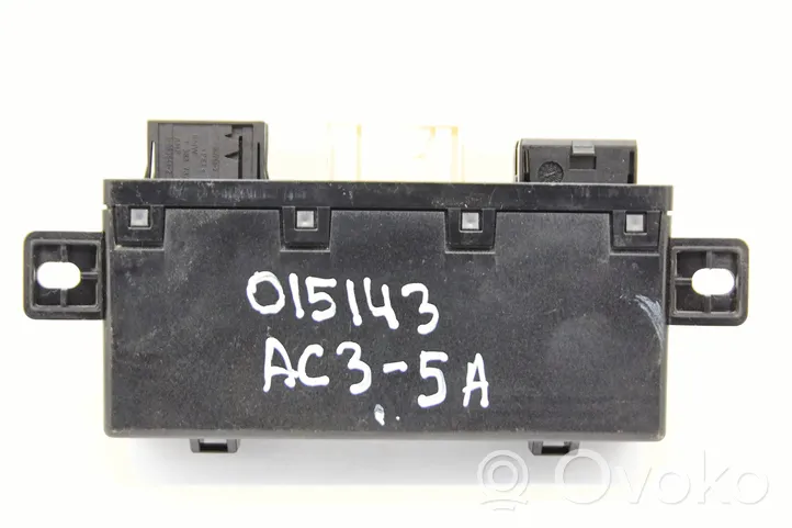 BMW 5 E39 Module confort 8377593