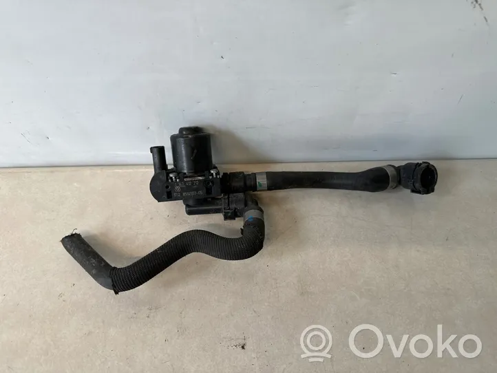 BMW X5 F15 Valvola di regolazione del liquido di raffreddamento e del riscaldatore 8514557