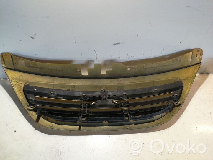 Citroen C3 Grille calandre supérieure de pare-chocs avant 9647156577