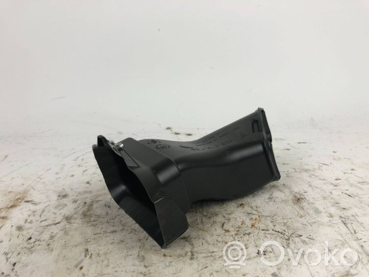 Porsche Macan Cabin air duct channel 95B819725