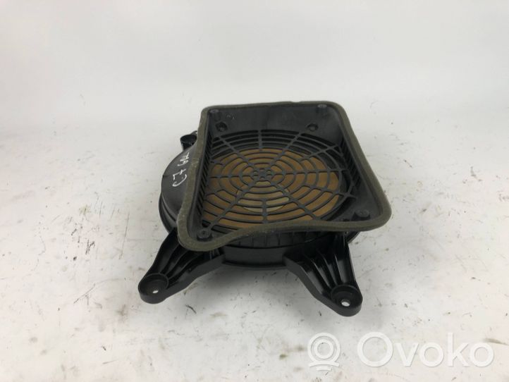 Audi A6 C7 Subwoofer 4G5035412