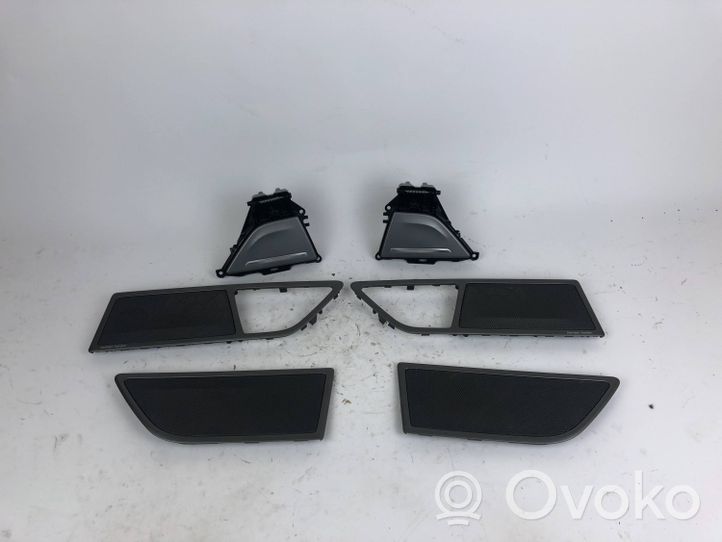 BMW 7 G11 G12 Grilles, couvercle de haut-parleur porte avant 7398880