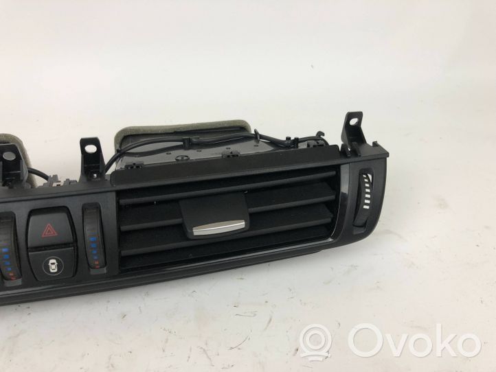 BMW X5 F15 Griglia di ventilazione centrale cruscotto 9252648