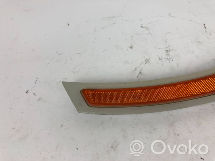 BMW X5 F15 Front reflector 7290093