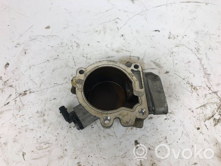 Audi A6 C7 Pompa ad alta pressione dell’impianto di iniezione 06E103535A