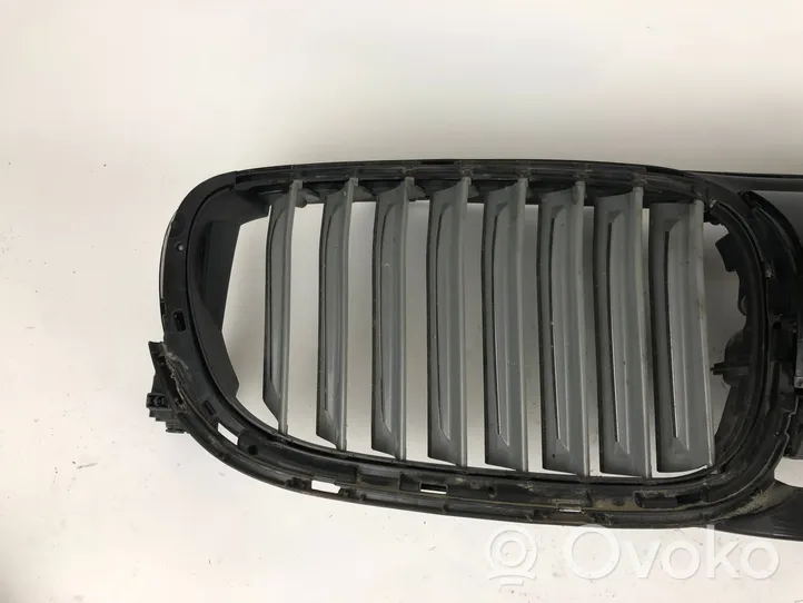 BMW 7 G11 G12 Maskownica / Grill / Atrapa górna chłodnicy 7399262