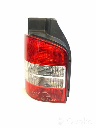 Volkswagen Multivan T5 Rear/tail lights 7H5945095M