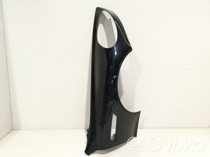 Aston Martin DBS Fender 0000679967