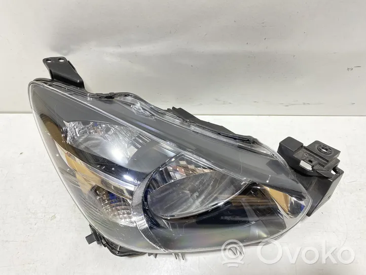 Mazda 2 Lampa przednia DB5J51030