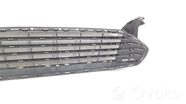 Ford Mondeo MK V Grille calandre supérieure de pare-chocs avant DS73815