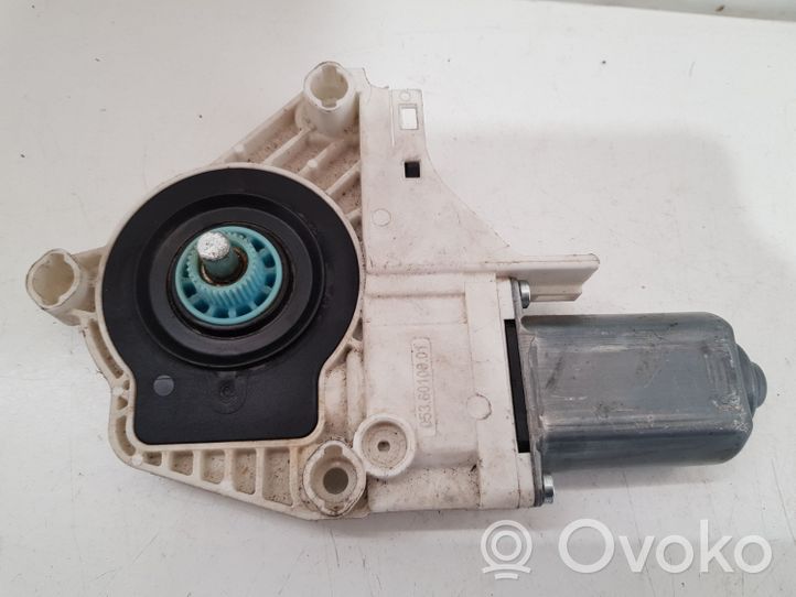 Audi A4 S4 B8 8K Motorino alzacristalli della portiera anteriore 8K0959802