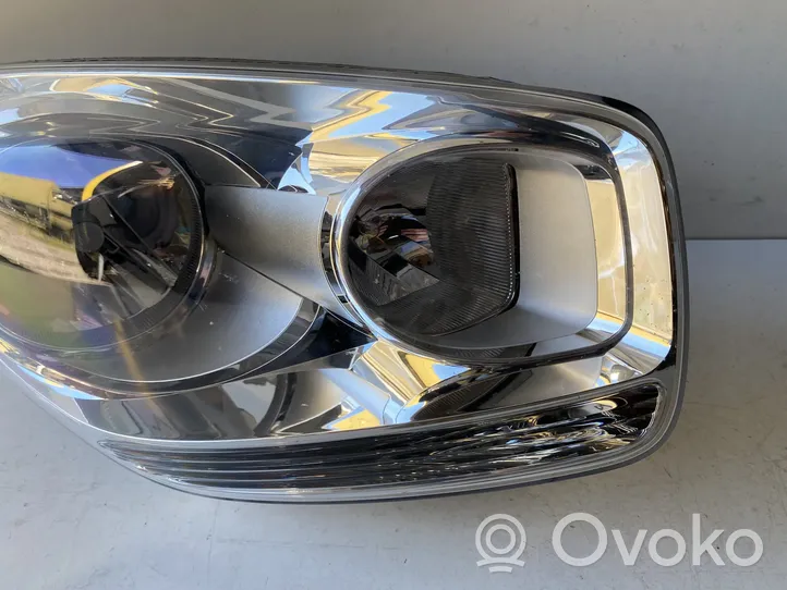 KIA Venga Headlight/headlamp 1P92102000