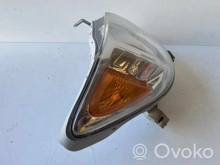 Toyota Hilux (AN10, AN20, AN30) Lampa przednia 10016517