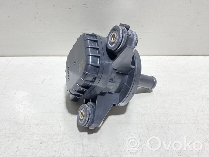 Toyota Prius (XW50) Pompe de circulation d'eau G904047090