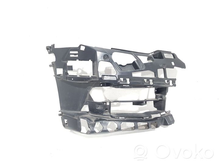 BMW 5 G30 G31 Traversa di supporto paraurti posteriore G30V9568331