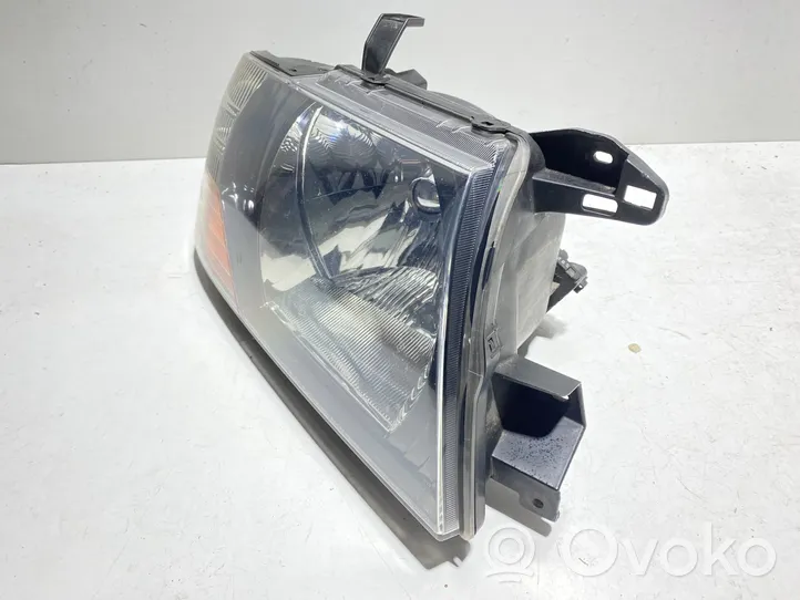 Mitsubishi Pajero Lampa przednia 10087420