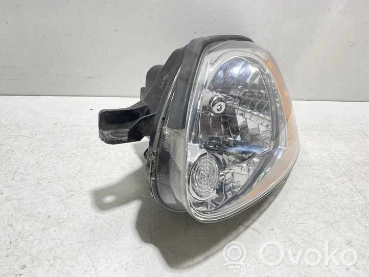 Hyundai Accent Headlight/headlamp 9210255