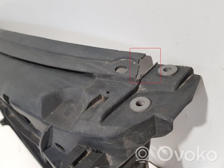 Skoda Rapid (NH) Support de radiateur sur cadre face avant 5JA805588T