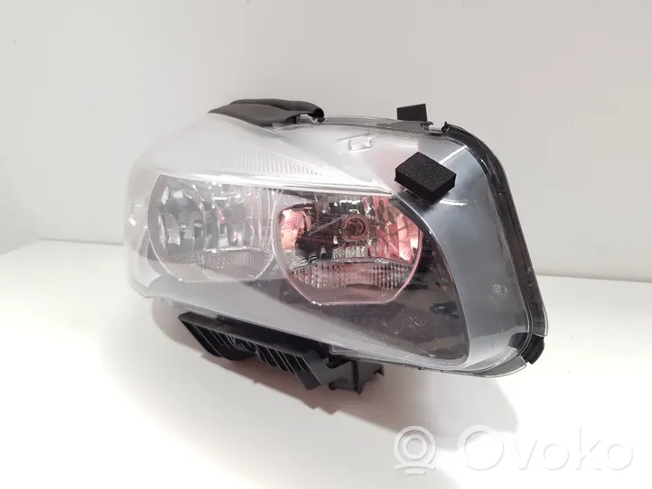 BMW 2 F46 Lampa przednia 74227404