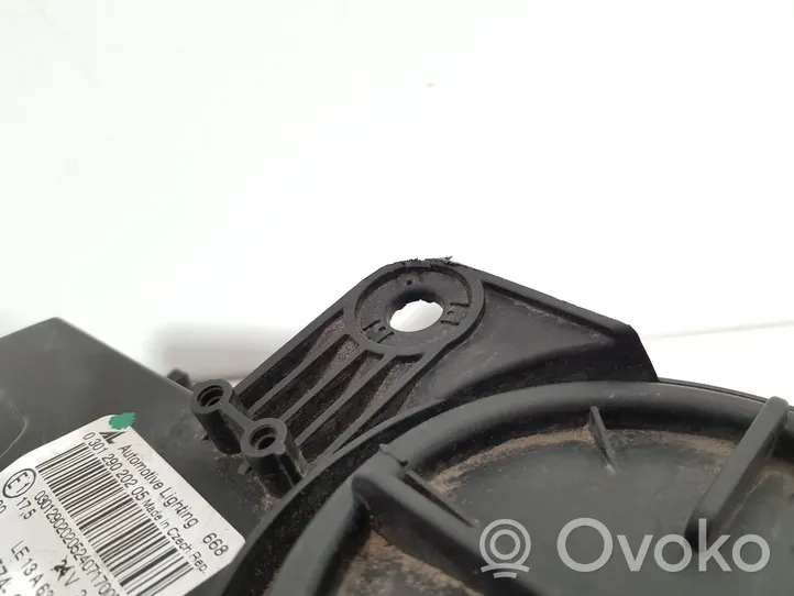 BMW 2 F46 Phare frontale 74227404