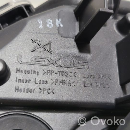 Lexus UX Передняя противотуманная фара 8121076020