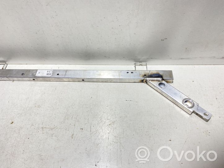 Volvo XC90 Radiateur panneau supérieur d'admission d'air 32244774